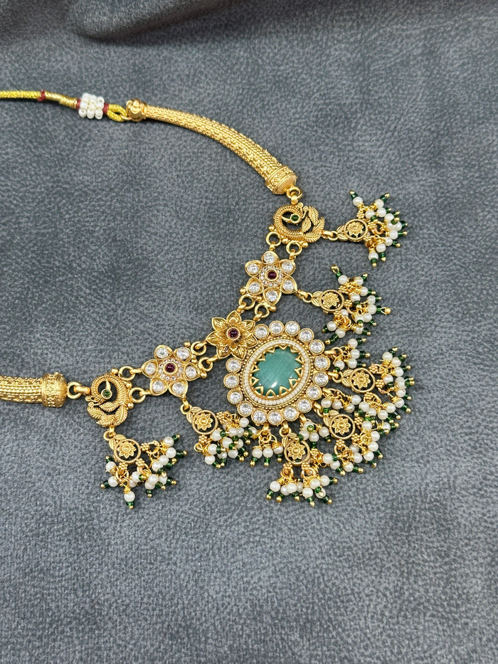 Antique Gold Emerald Kundan Necklace Set with Pearl Drop Earrings NS00030