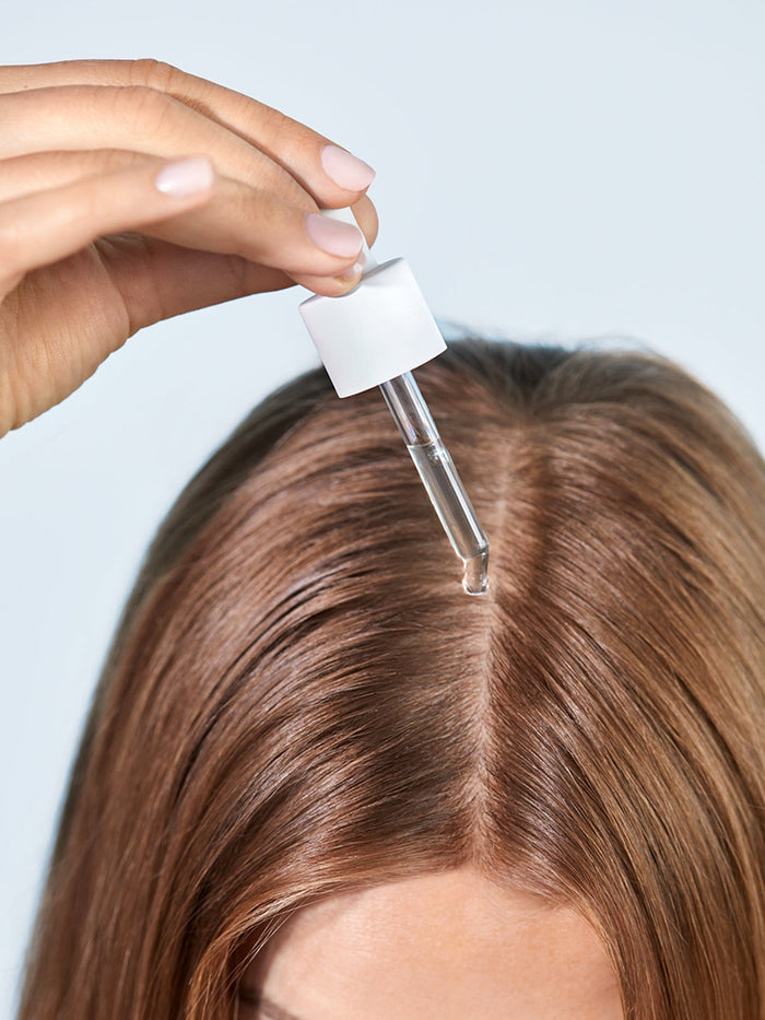BRIOGEO Scalp Revival charcoal + tea tree scalp treatment زيت معالج الشعر