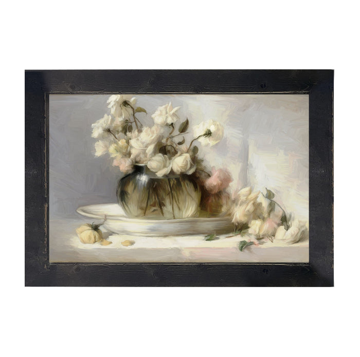 Cream Roses in Clear Vase