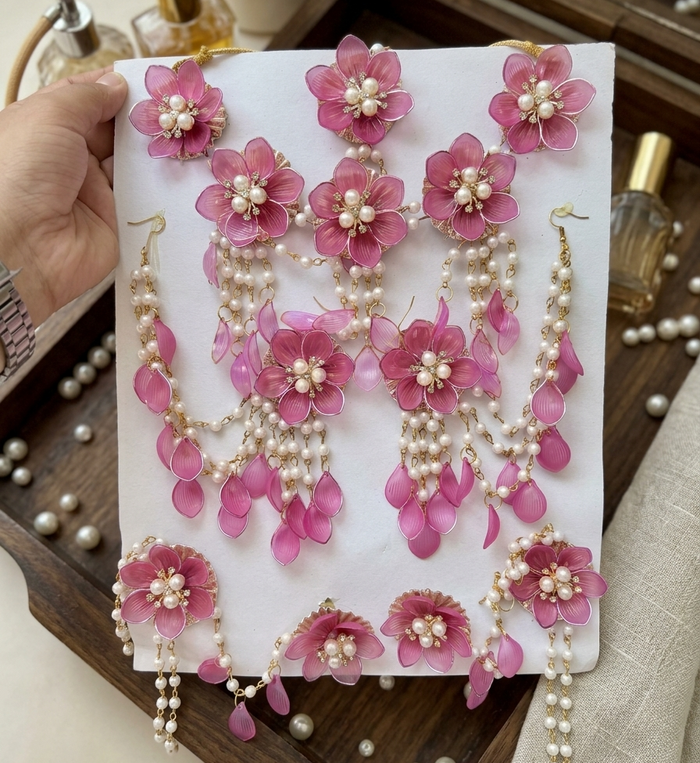 Elegant Handcrafted Pink Floral and Pearl Bridal Haldi/Mehandi Resin Jewellery Set RJ001