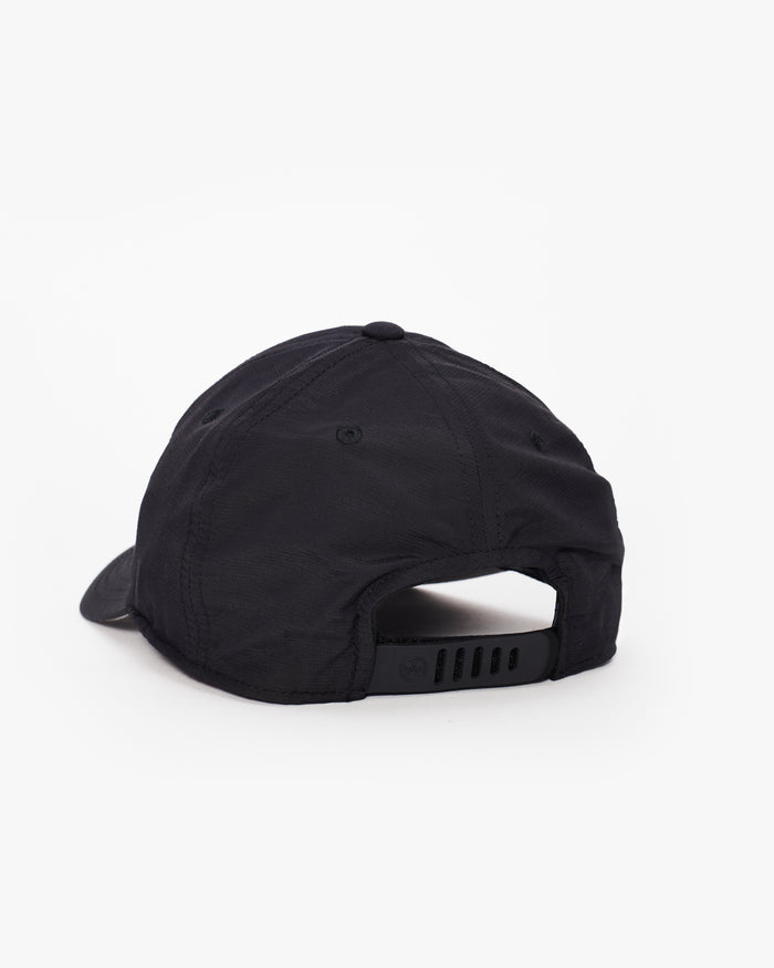 EQUINOX PERFORMANCE HAT