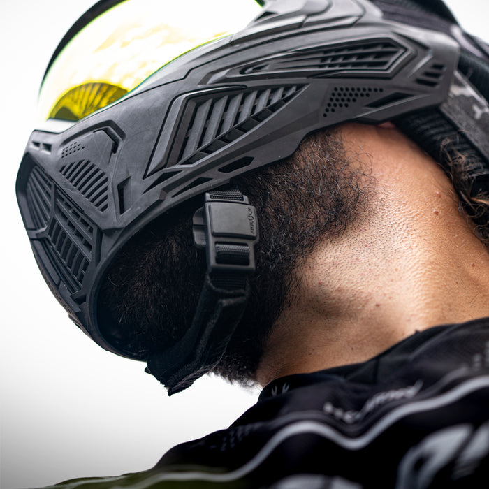 Magtek Magnetic Universal Chin Strap - Black