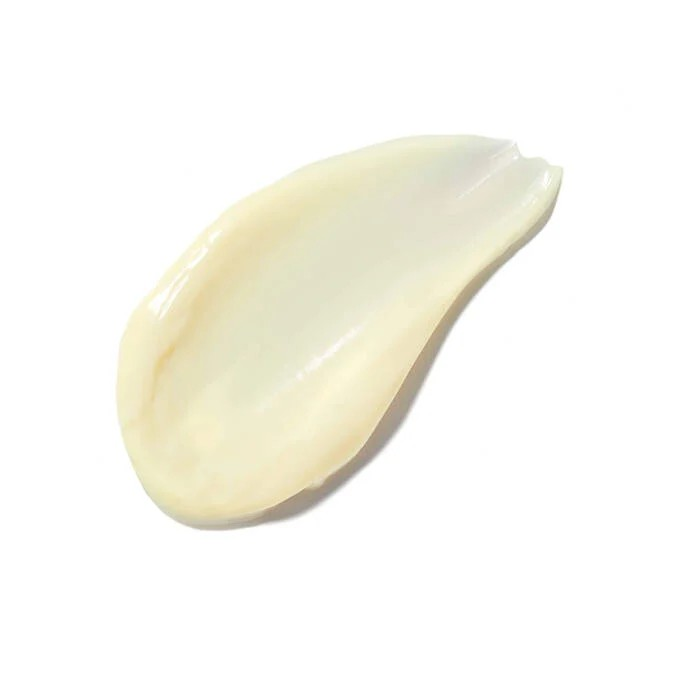 Pale yellow Intensive AlphaRet Overnight Cream swatch with smooth creamy texture