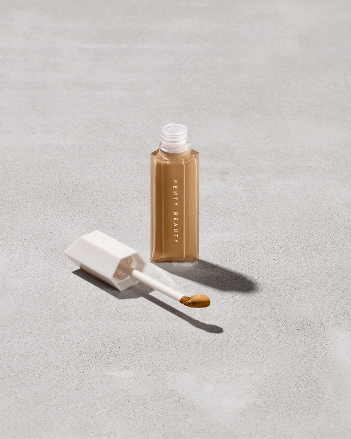 We're Even Hydrating Longwear Concealer — 330W