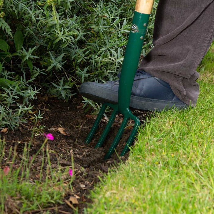 Wilkinson Sword: Carbon Steel Border Fork